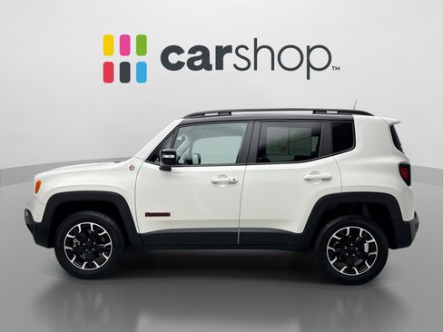 Used 2023 Jeep Renegade Trailhawk AWD/4WD image 2