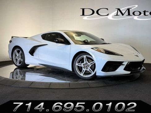 Used 2024 Chevrolet Corvette Stingray Premium Cpe w/ Z51 Performance Package RWD image 1