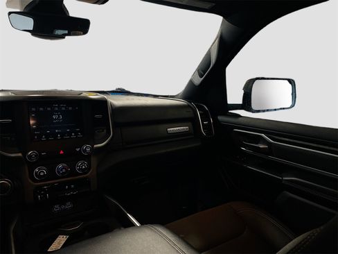 Used 2021 RAM 1500 Big Horn image 22