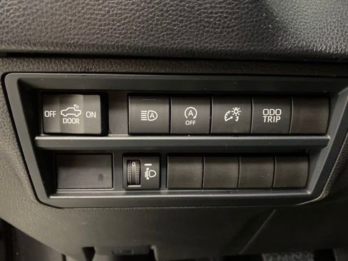 Used 2025 Toyota Tundra SR5 image 17