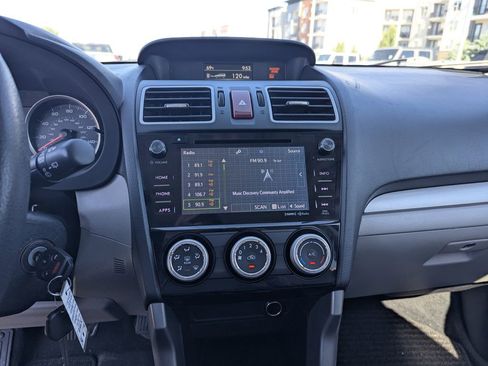 Used 2016 Subaru Forester 2.5i Premium w/ All-Weather Package AWD/4WD image 15