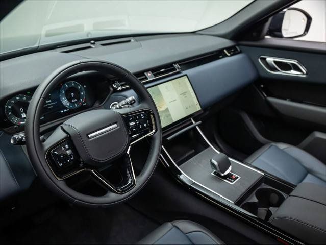New 2026 Land Rover Range Rover Velar S AWD/4WD image 17