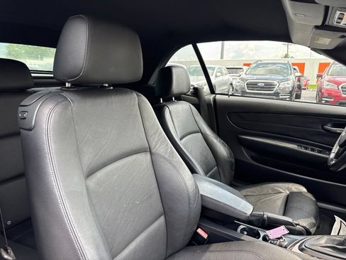 Used 2009 BMW 135i Convertible RWD image 27