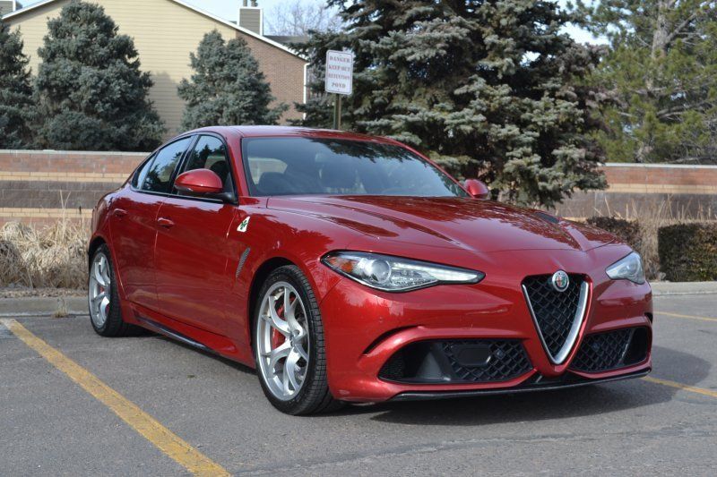 Used 2018 Alfa Romeo Giulia Quadrifoglio RWD image 6