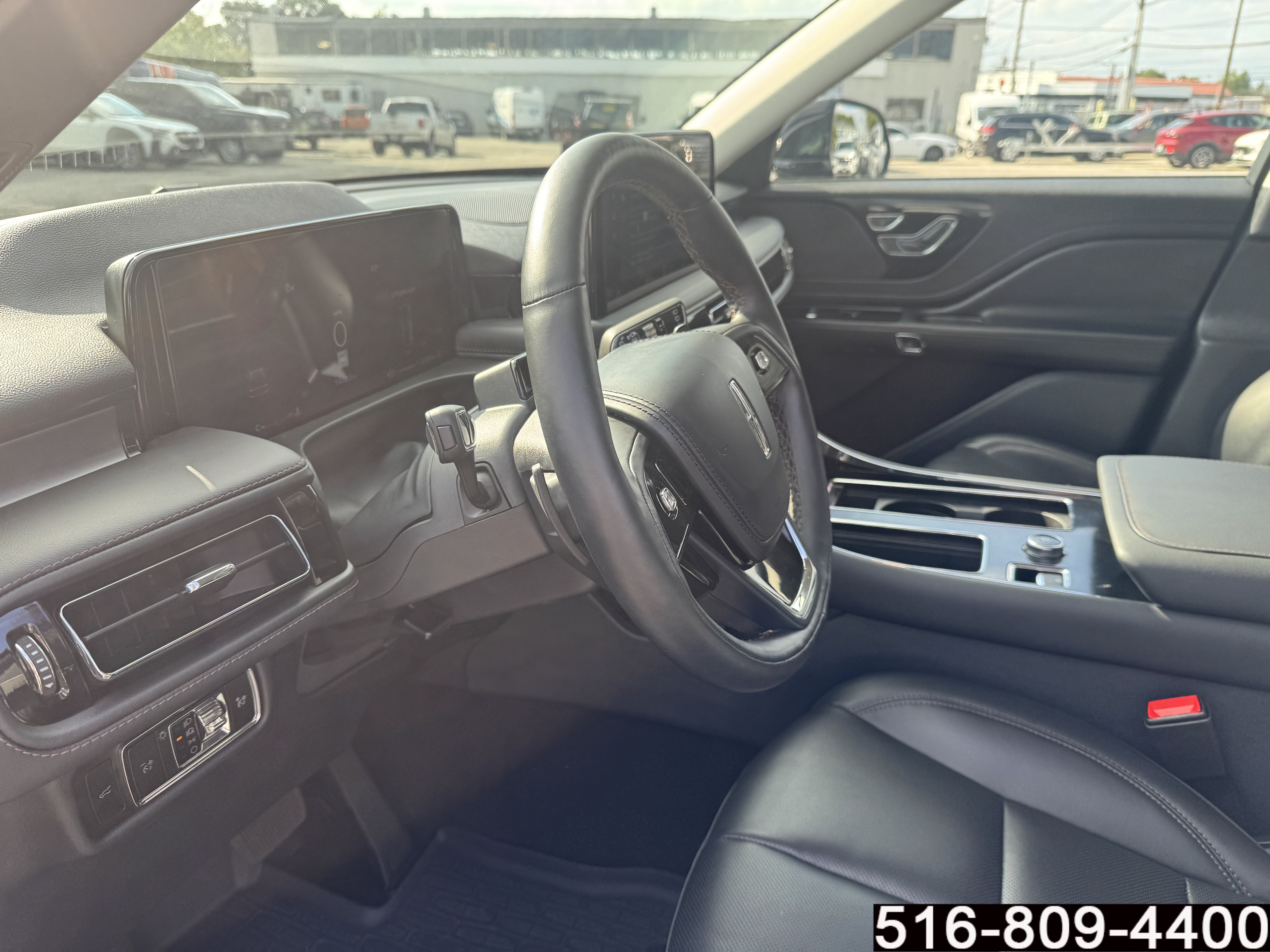 Used 2026 Lincoln Aviator AWD image 24