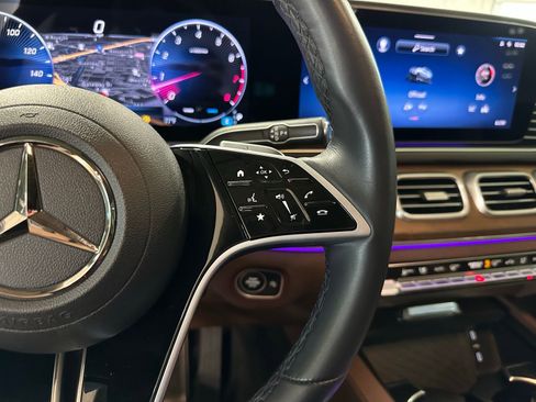 Used 2024 Mercedes-Benz GLE 350 4MATIC image 19