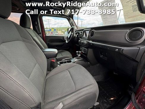 Used 2022 Jeep Wrangler Sport AWD/4WD image 13