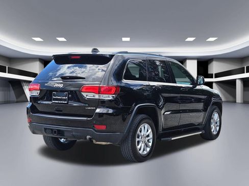 Used 2021 Jeep Grand Cherokee Laredo RWD image 6
