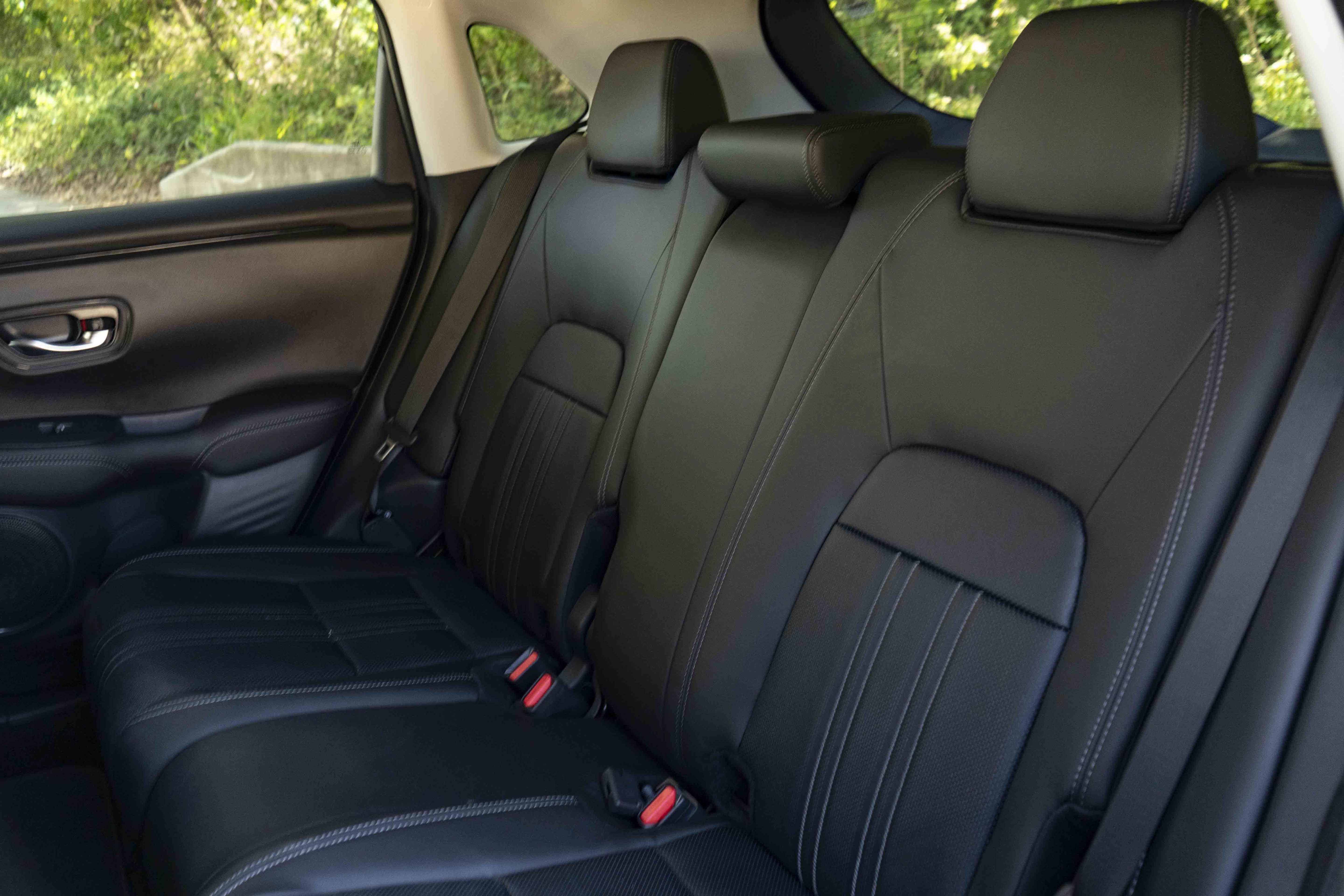 Used 2027 Honda HR-V EX-L image 18