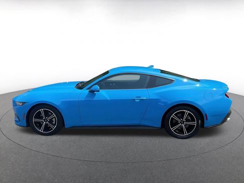 Used 2024 Ford Mustang Premium image 8