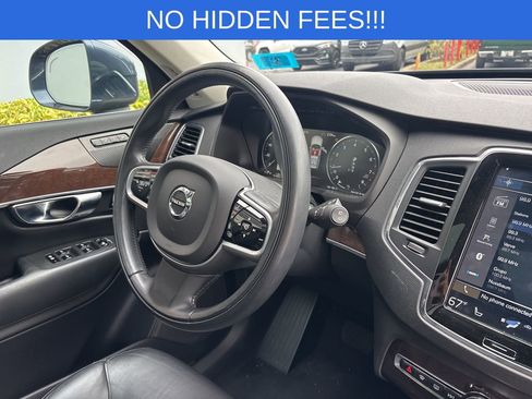 Used 2019 Volvo XC90 T5 Momentum w/ Multimedia Package image 26
