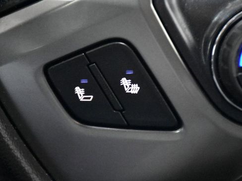 Used 2018 Chevrolet Silverado 1500 LT w/ All Star Edition image 19