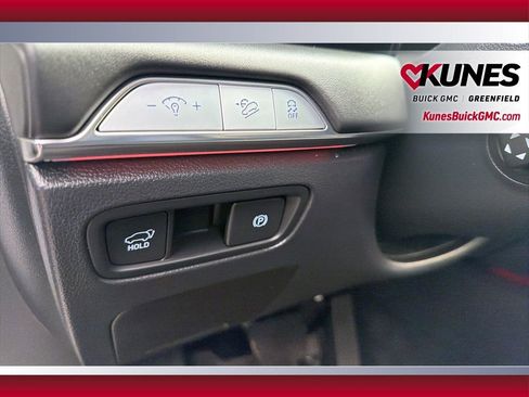 Used 2025 Genesis GV80 2.5T Prestige image 20