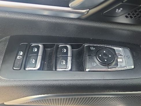 Used 2023 Kia Telluride SX Prestige AWD/4WD image 18