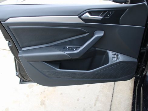 Certified 2021 Volkswagen Jetta S w/ Driver Assistance Package image 9