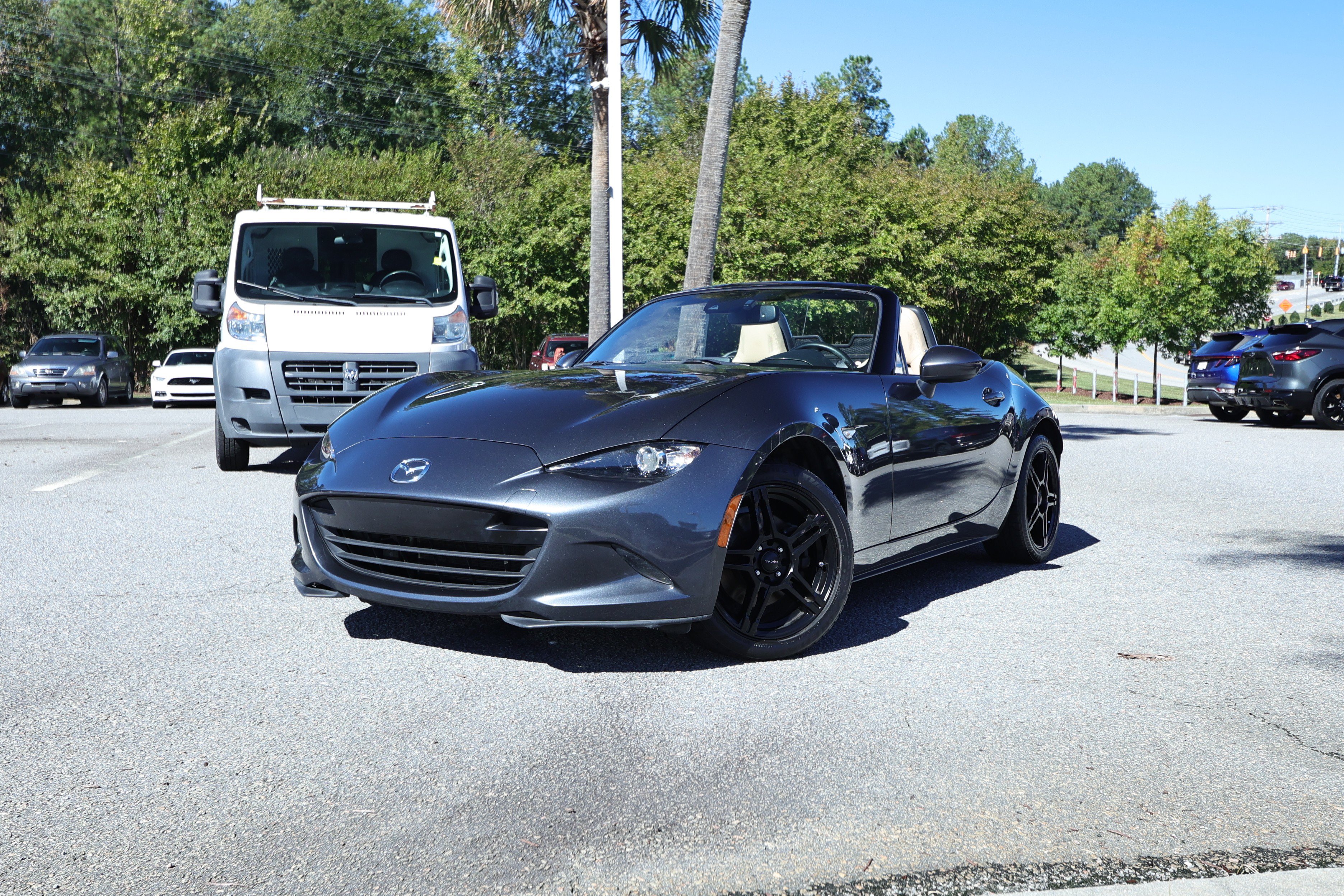 Used 2016 MAZDA MX-5 Miata Grand Touring RWD image 1