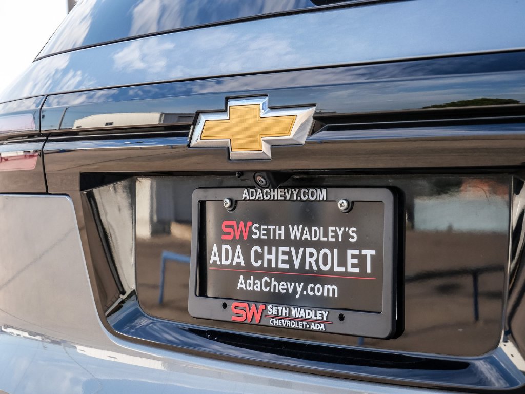 Used 2025 Chevrolet Traverse LT FWD image 10