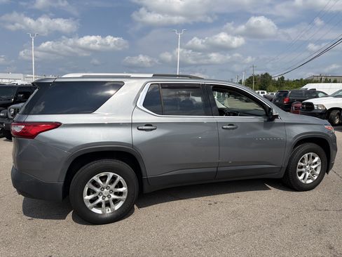 Used 2018 Chevrolet Traverse LT FWD image 9