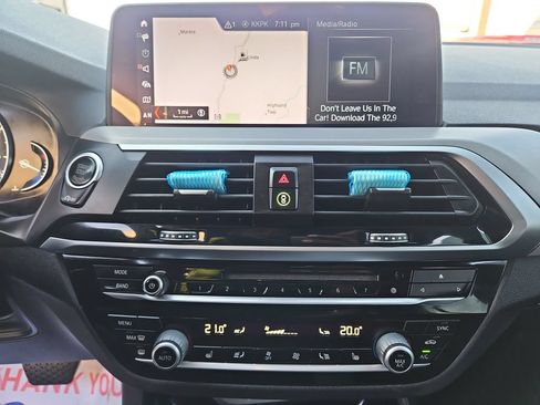 Used 2018 BMW X3 xDrive30i AWD/4WD image 19