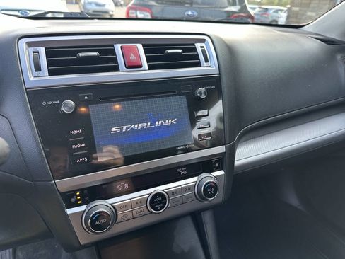 Used 2016 Subaru Outback 2.5i Premium image 9
