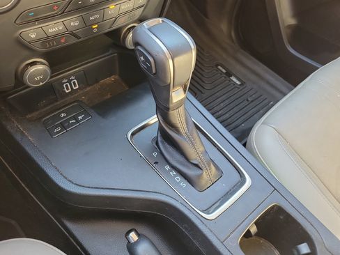 Used 2019 Ford Ranger Lariat w/ Technology Package image 36