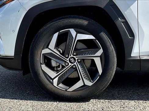 Used 2022 Hyundai Tucson Limited w/ Cargo Package FWD image 8