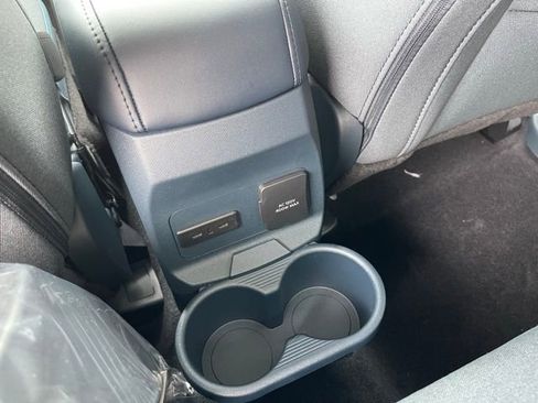 New 2026 Ford Maverick XLT AWD/4WD image 18