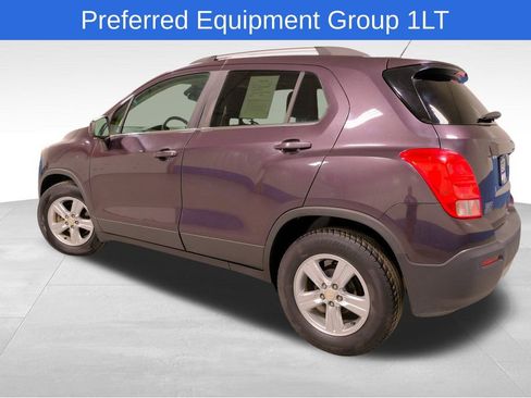 Used 2016 Chevrolet Trax LT w/ LT Sun and Sound Package image 4