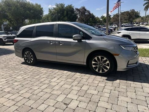 Used 2024 Honda Odyssey EX-L image 15