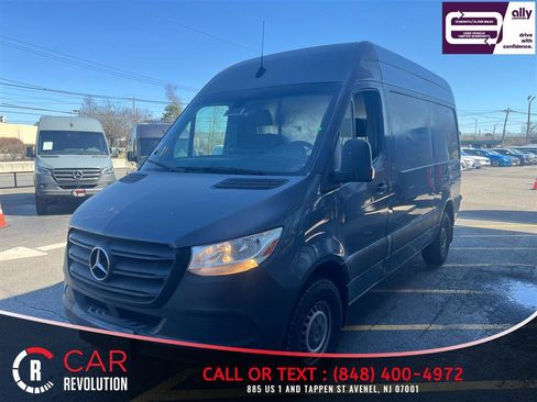 Used 2019 Mercedes-Benz Sprinter 144 image 3