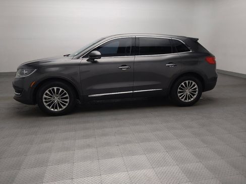 Used 2017 Lincoln MKX Select w/ Select Plus Package FWD image 2