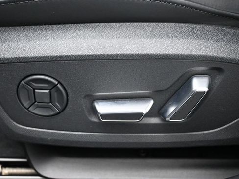 Used 2026 Audi RS 6 performance AWD/4WD image 9