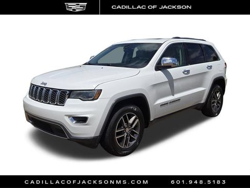 Used 2017 Jeep Grand Cherokee Limited w/ Luxury Group II RWD image 2