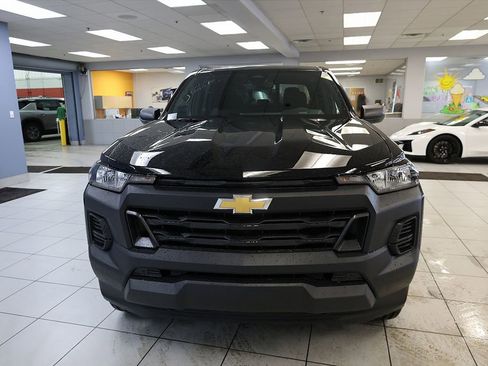 New 2026 Chevrolet Colorado W/T w/ Advanced Trailering Package AWD/4WD image 8