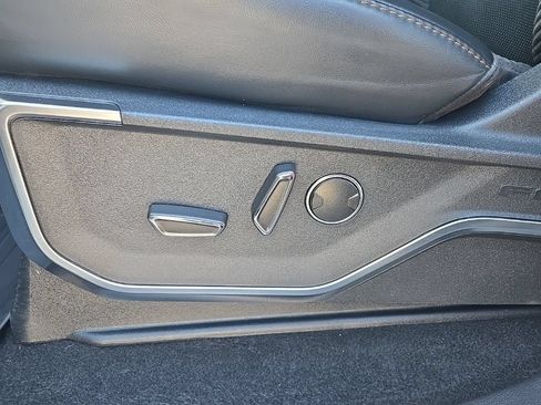 Used 2023 Ford F150 Raptor AWD/4WD image 14
