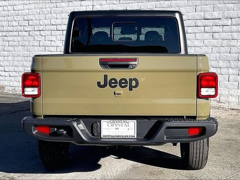 New 2026 Jeep Gladiator Sport image 3