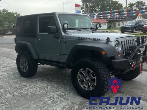 Used 2013 Jeep Wrangler Rubicon w/ PWR Convenience Group AWD/4WD image 3