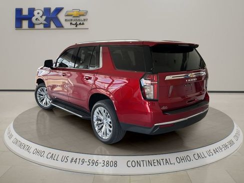 Used 2021 Chevrolet Tahoe LT w/ LT Signature Package image 4