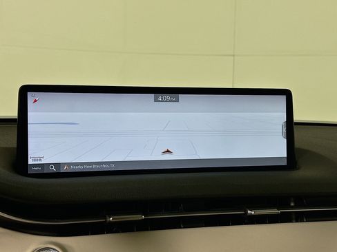 Used 2025 Genesis GV70 2.5T w/ Select Package image 22