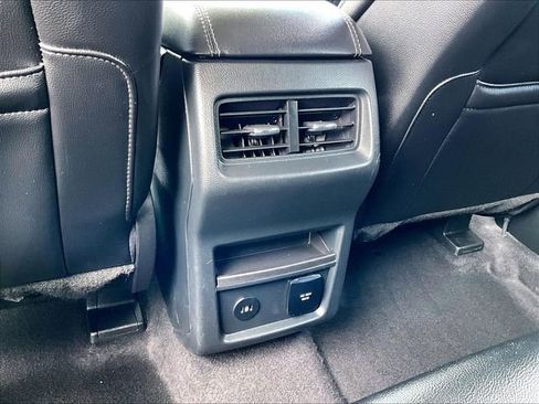 Used 2024 Ford Edge Titanium AWD/4WD image 28