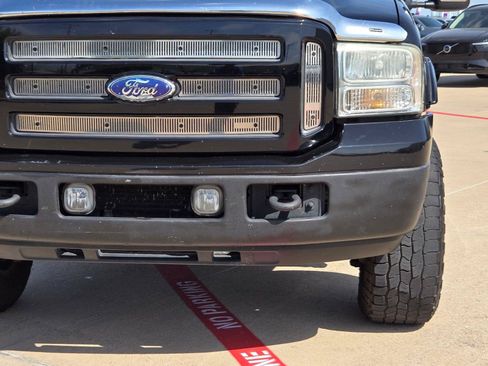 Used 2005 Ford F250 XL AWD/4WD image 6