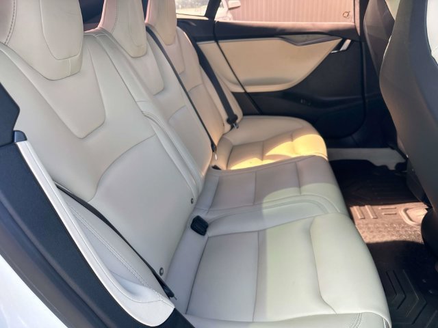 Used 2020 Tesla Model S Long Range AWD/4WD image 13