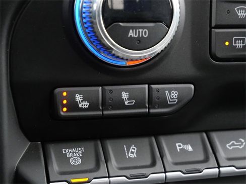 Used 2023 GMC Sierra 2500 SLT w/ SLT Premium Package image 30