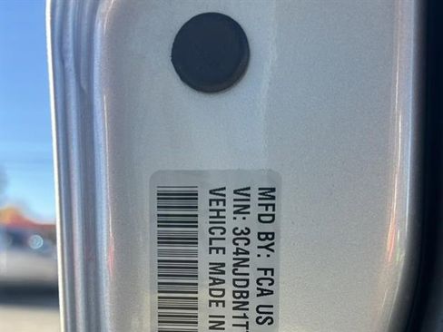 New 2026 Jeep Compass Latitude image 29