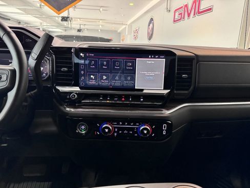 Certified 2024 GMC Sierra 1500 Elevation AWD/4WD image 18