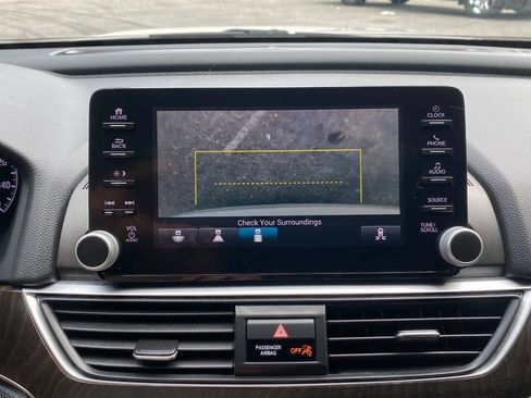 Used 2020 Honda Accord EX-L image 32