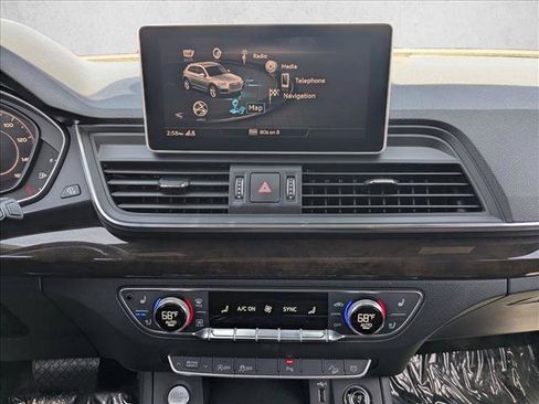 Used 2019 Audi Q5 2.0T Premium Plus w/ Premium Plus Package AWD/4WD image 15