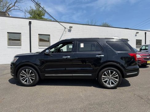 Used 2018 Ford Explorer Platinum AWD/4WD image 18