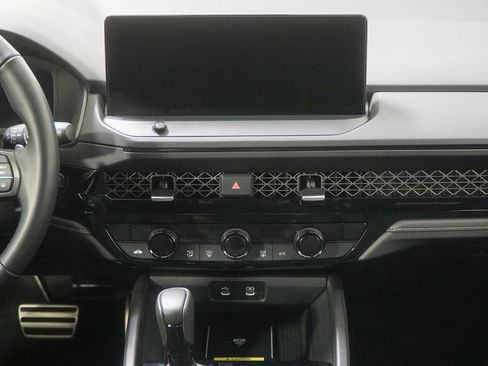 Used 2025 Honda Accord Sport image 24
