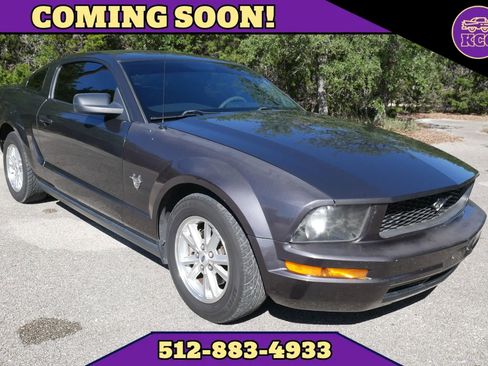 Used 2009 Ford Mustang Coupe image 3